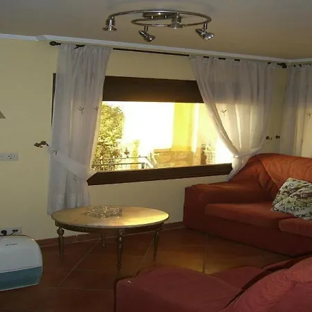 House - 3 Bedrooms With Wifi - 00075 Hébergement de vacances