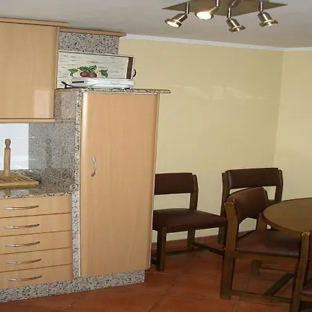House - 3 Bedrooms With Wifi - 00075 Hébergement de vacances *